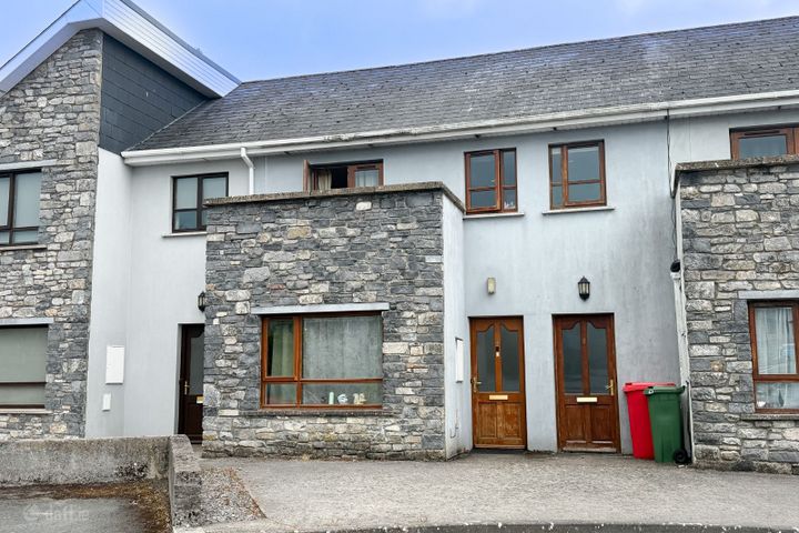 4 Maryville, Bank Place, Cashel, Tipperary