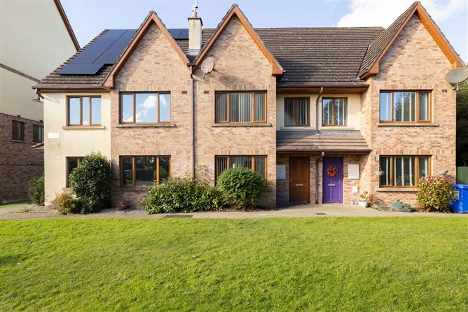 6 Hawthorn Bank, Royal Canal, Mullingar, Co. Westmeath