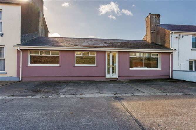 The Bungalow, McCurtains Town, Front Strand, Youghal, Cork