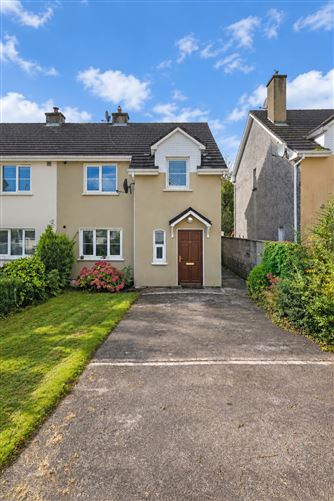 24 LIOS NA FIAH, MACROOM, CORK