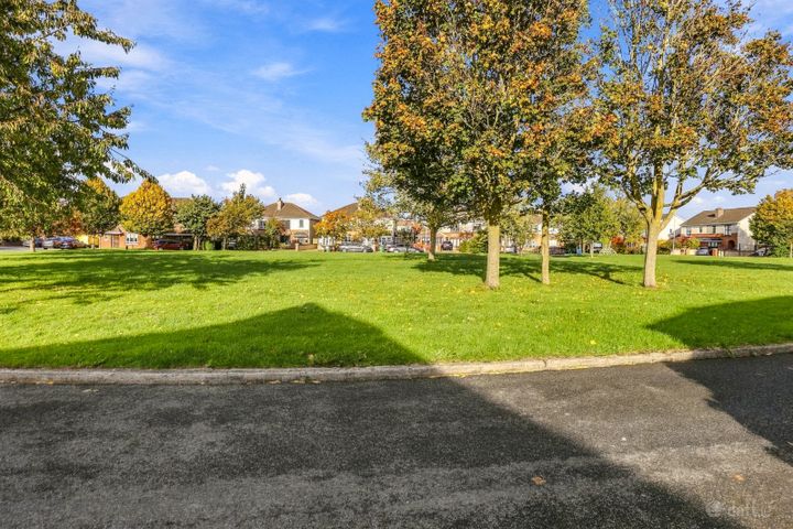 6 Rossberry Park, Lucan, Lucan, Co. Dublin, K78YW95